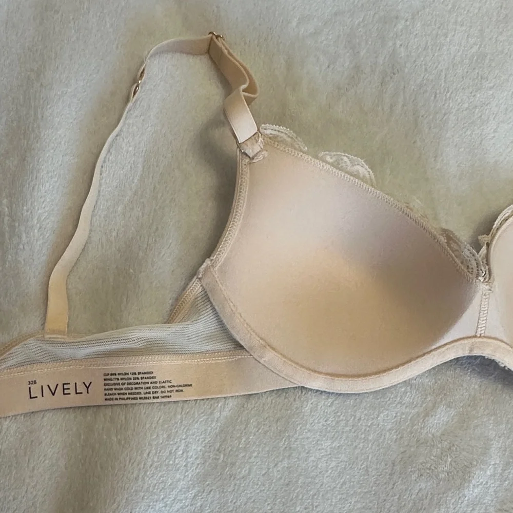 LIVELY No Wire Lace Push-up Bra - Tan